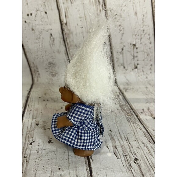 1985 Dam Troll, 3 inch Girl Troll Doll with White Hair And Plaid Dress - Picture 2 of 5